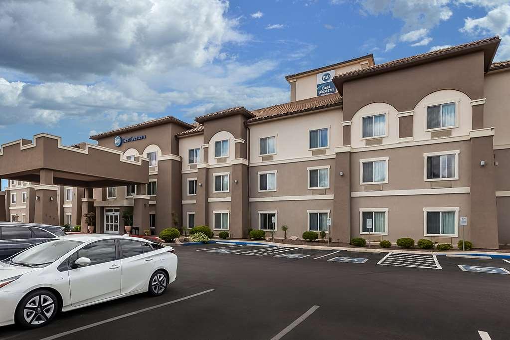 Best Western Douglas Inn & Suites Eksteriør bilde